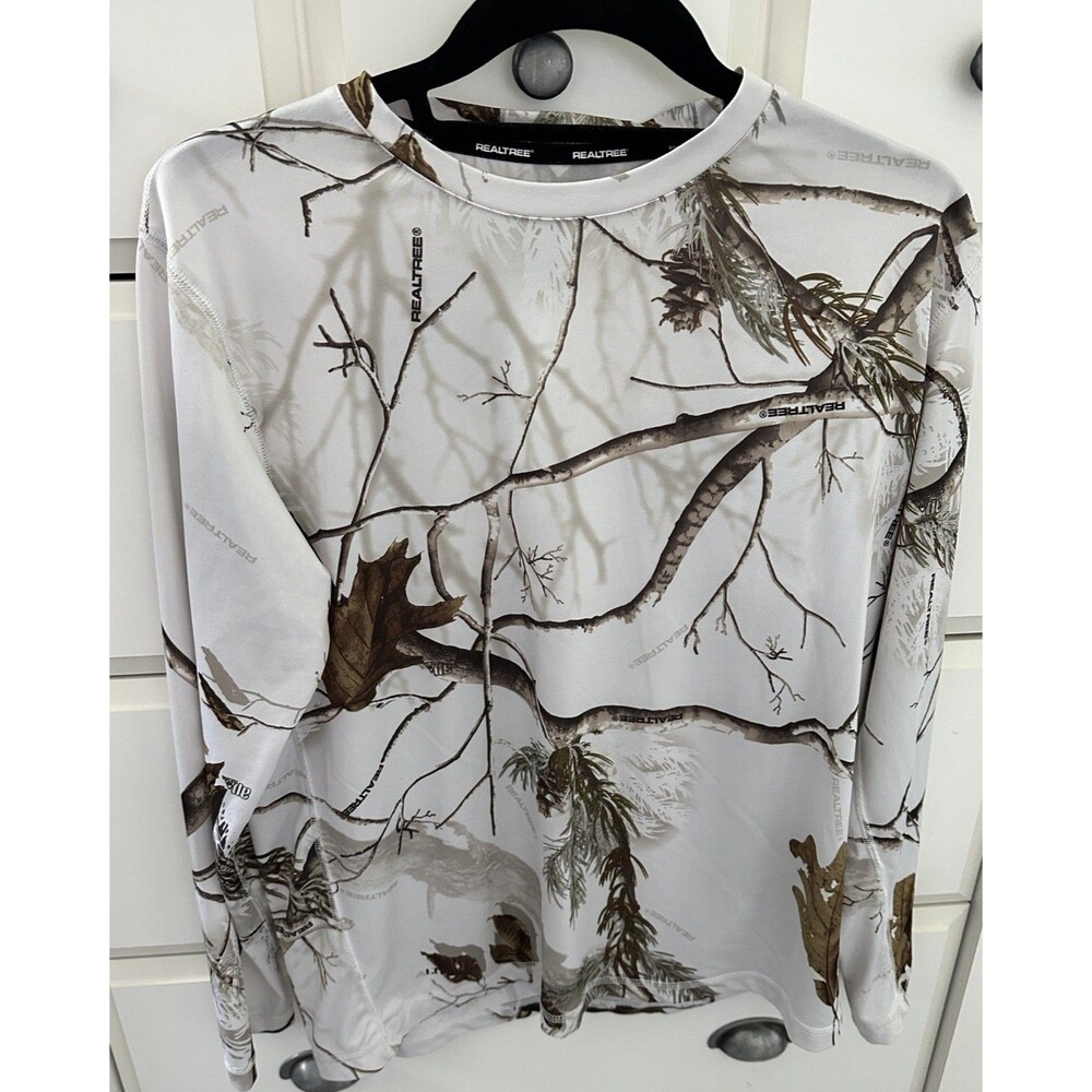 Realtree AP Snow Camo Long Sleeve Performance Shirt Mens Large Poly Spandex